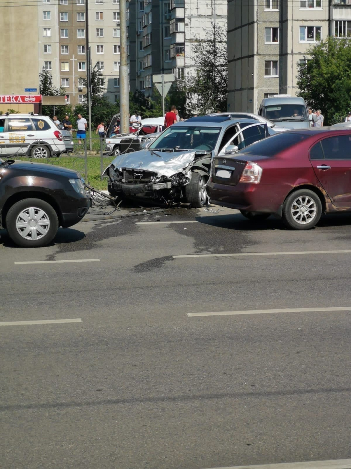 Серьёзное ДТП на улице Катукова