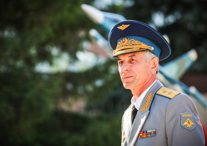 Местный аэропорт возглавил основатель пилотажной группы «Соколы России»