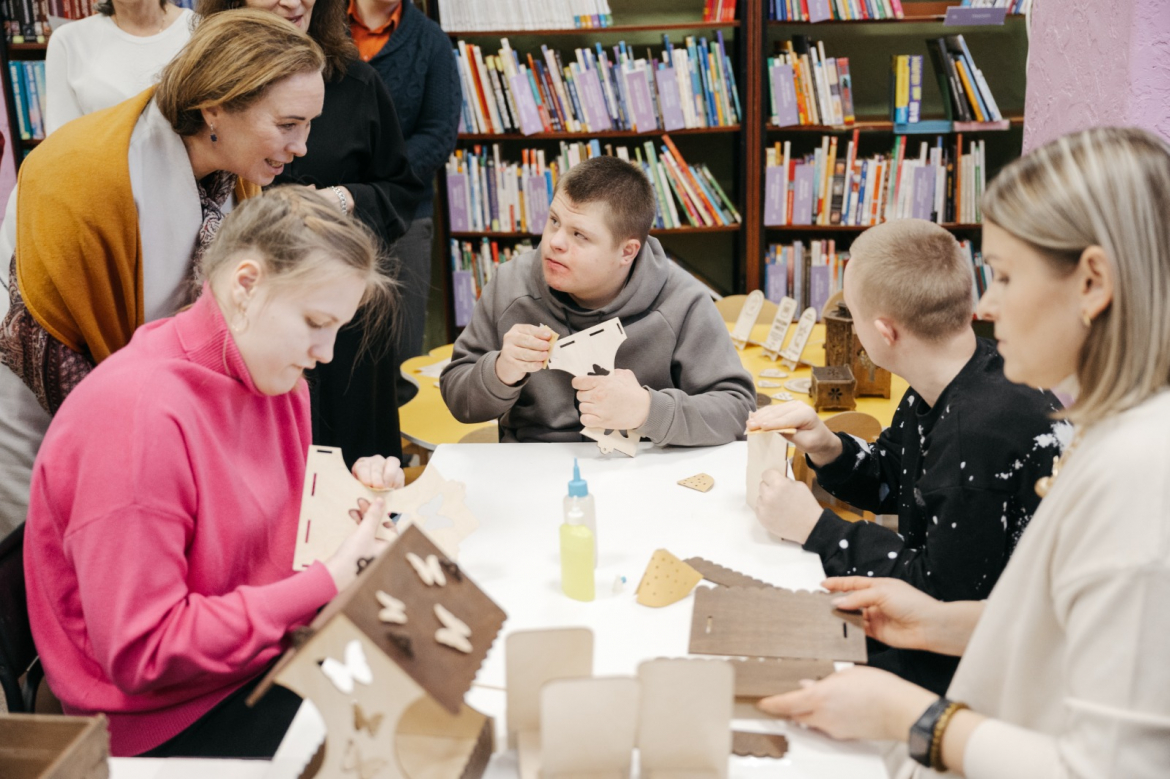 Депутат Государственной Думы посетила «Библиотеку доброты»